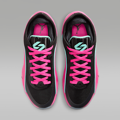 Luka 5 Basketball Shoes. Nike.com